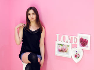 TenderAngelCarly - Show sex with a European Hot chicks 