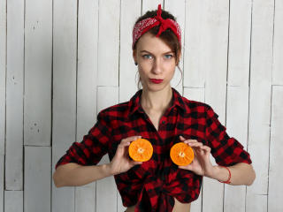 AngelicaMay - Chat live sexy with a black hair Girl 