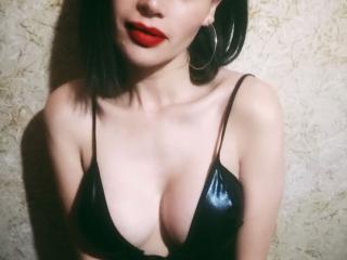 KellyAnn - Chat cam hard with a auburn hair Sexy mother 