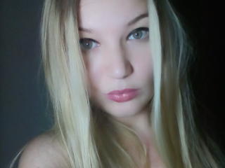 AlmaDeAngel69 - Chat live xXx with this hot body Hot babe 