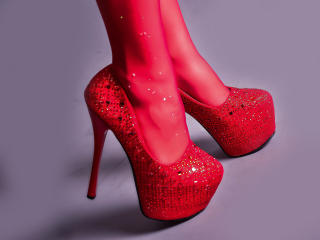 FreyaGold - Live cam hot with a White Sexy babes 