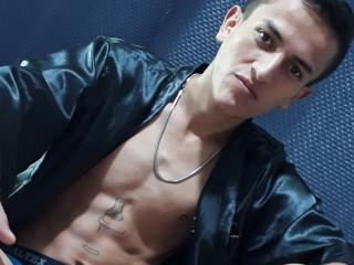 RomeoAndJulia - Webcam live sexy with this Partner 