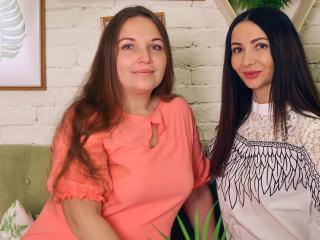 NikaXRysa - Show live xXx with this shaved genital area Woman that love other woman 