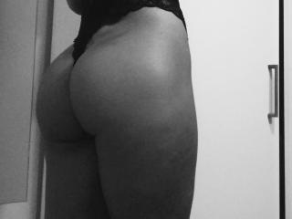 HotAneise - Live hot with a shaved intimate parts Sexy girl 