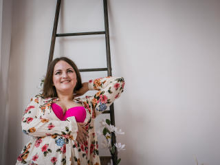 JulietSummer - Web cam hot with this White XXx 18+ teen woman 