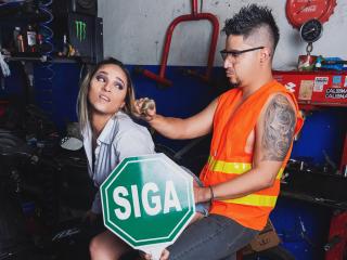 KattXAstton - Chat hard with a ordinary body shape Partner 