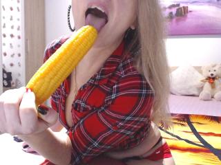 AngryGirl69 - Webcam live exciting with a gold hair Sexy girl 
